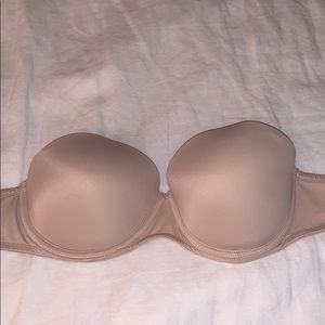 Strapless push-up bra